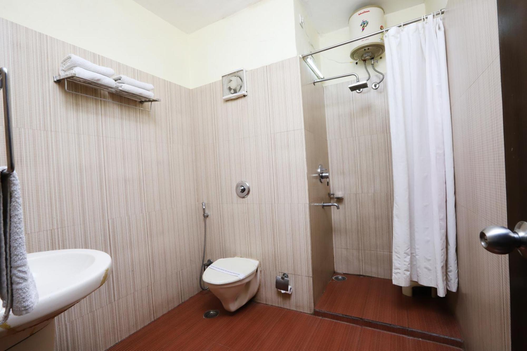 Hotel Radhika Regency Rourkela Exteriér fotografie