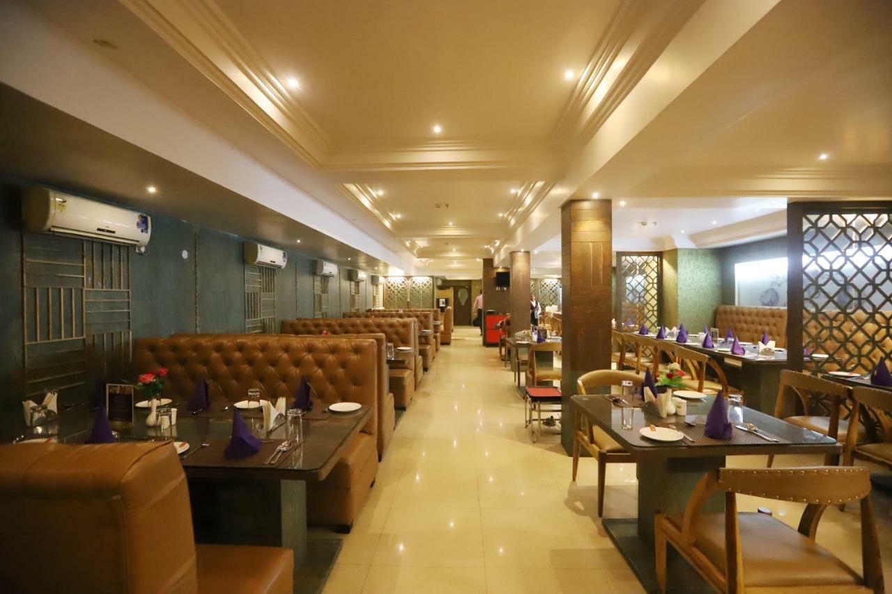 Hotel Radhika Regency Rourkela Exteriér fotografie